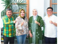 Benarkah Mantan Bupati Garut Rudy Gunawan Masuk Tim Pemenangan Syakur-Putri sebagai Dewan Pakar? Ini Faktanya!