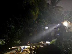 Rumah di Tepi Tebing Garut Ambruk, Warga Diminta Siaga Cuaca Ekstrem