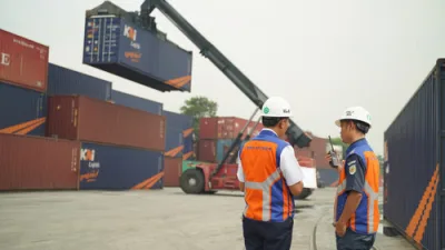 Angkutan Kontainer KAI Logistik Tumbuh 5% pada Semester I 2025, Dorong Efisiensi Logistik Nasional