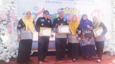 Desa Jayaraga Kecamatan Tarogong Kidul Raih Penghargaan pada Peringatan HARGANAS ke-32 dan HAN 2025