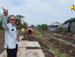 Amankan Pasokan Air Pertanian, Kementrian Pekerjaan Umum Kembalikan Fungsi Irigasi Cikeusik di Cirebon dan Kuningan