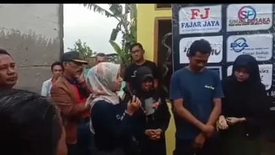 Guru Honorer di Garut ini Bangun 12 Unit Rutilahu Tanpa Anggaran Pemerintah