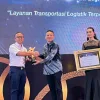 KAI Logistik Sabet Penghargaan Radar Surabaya Award 2025 Sebagai Penyedia Layanan Logistik Terpercaya