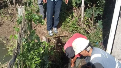 PDAM Tirta Intan Perbaiki Kebocoran Pipa Utama yang Sempat Menjadikan Terganggunya Distribusi Air ke Pelanggan